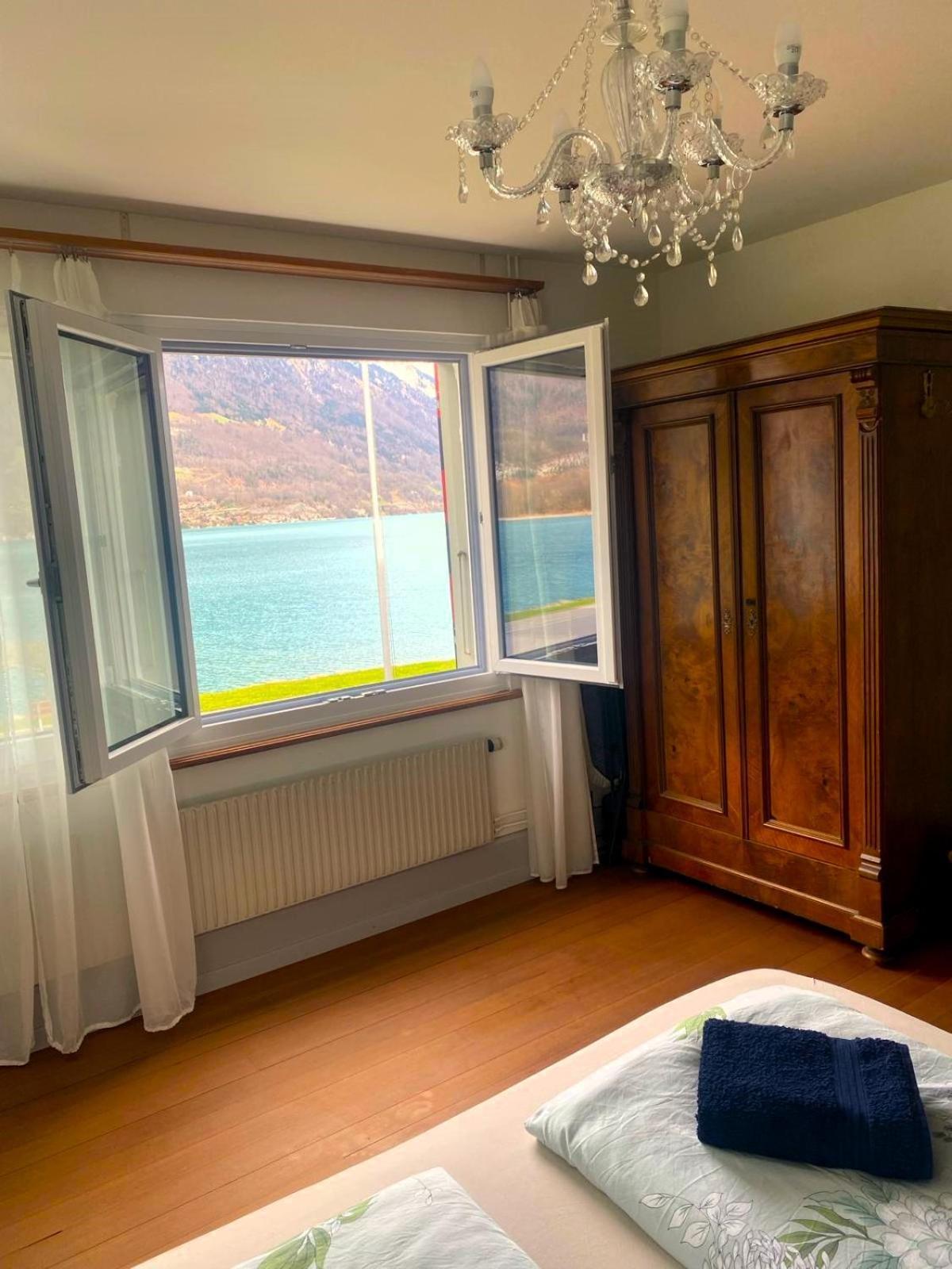 Lake House Bönigen 외부 사진
