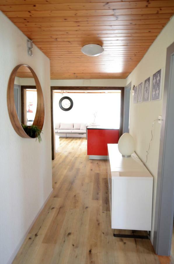 Lake House Bönigen 외부 사진